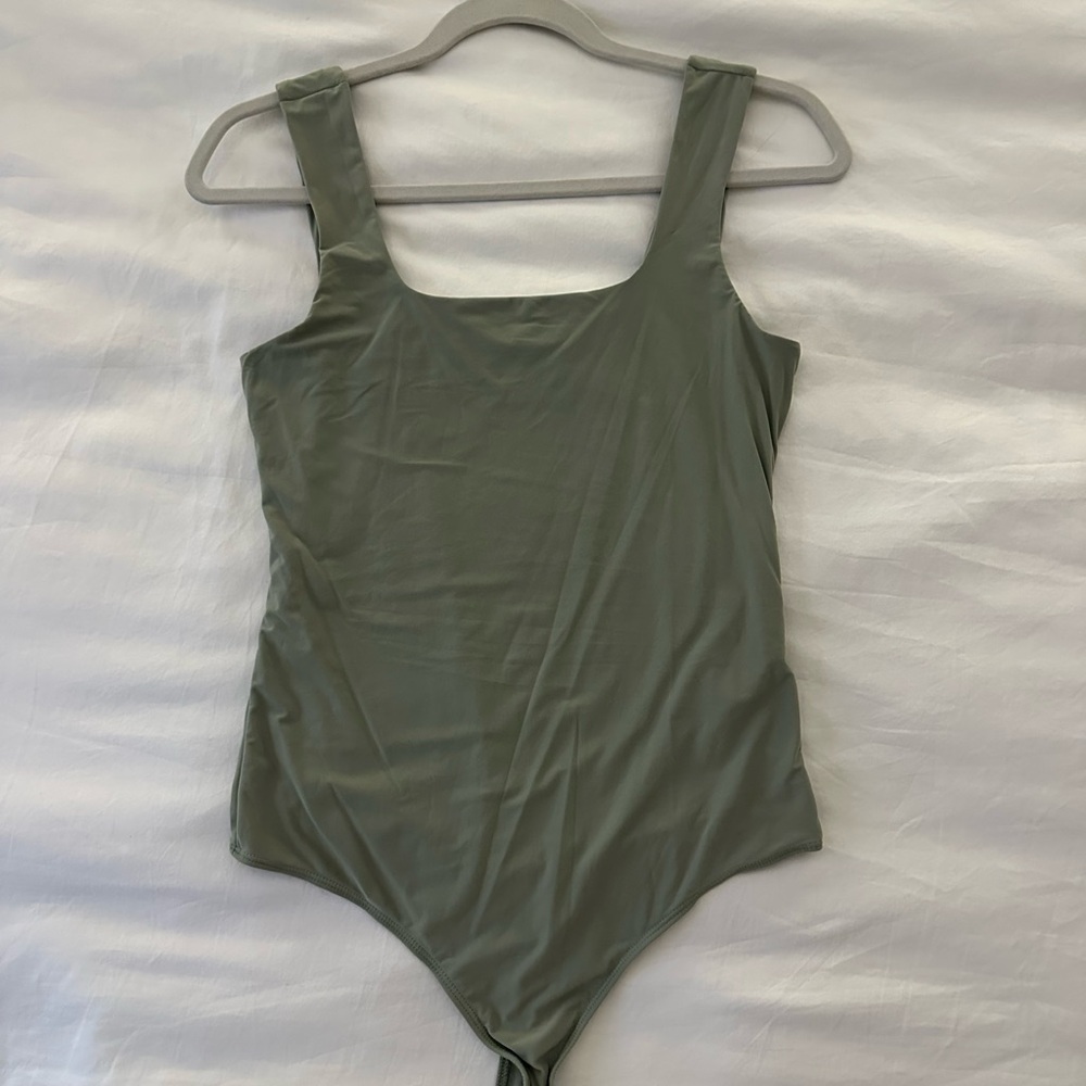 Abercrombie & Fitch Soft Matte Seamless Bodysuit
